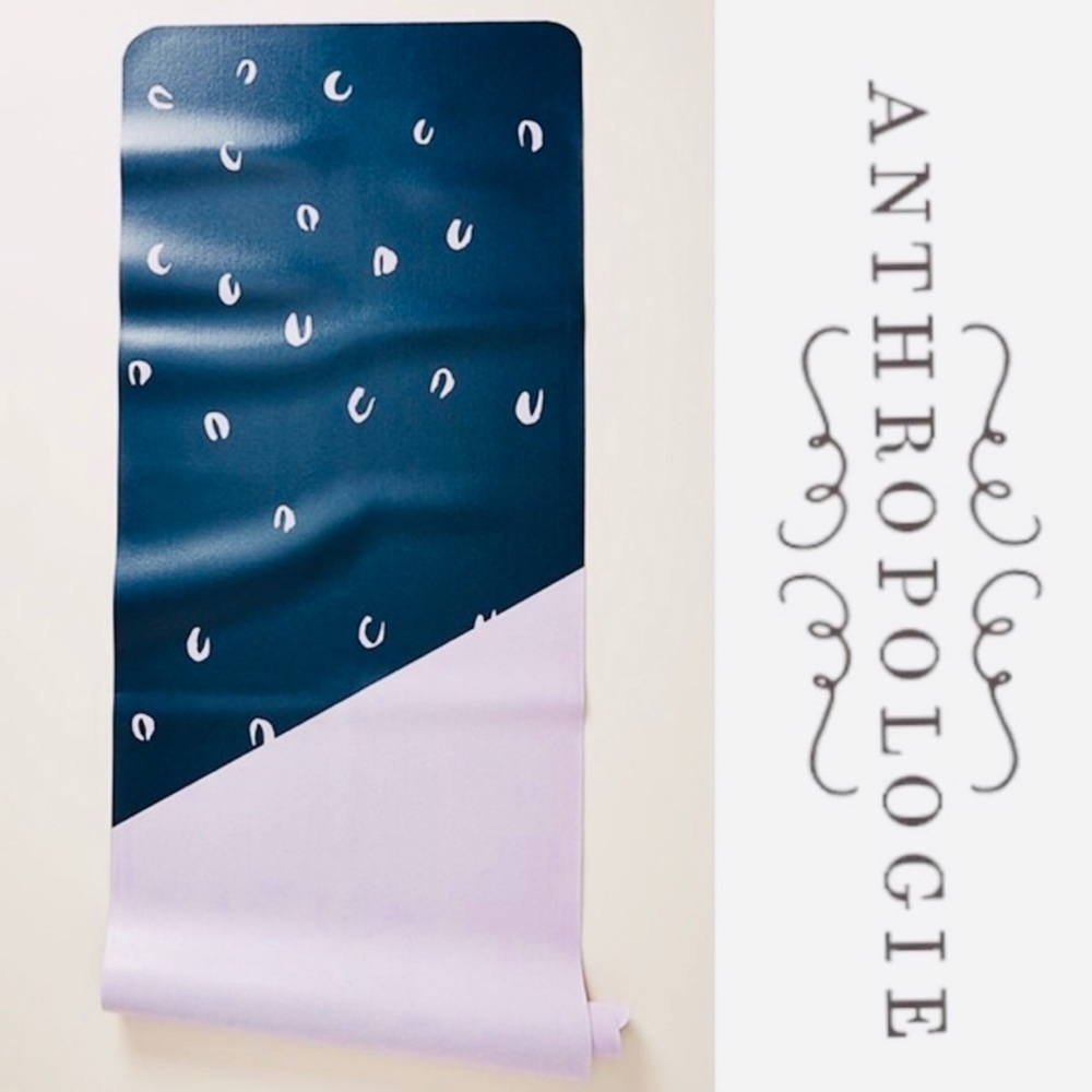 Anthropologie travel yoga mat!!